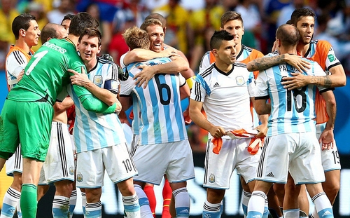 Сборная Аргентины после победы в четвертьфинале
