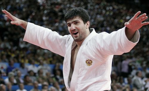 Тагир Хайбулаев выиграл золото турнира «Большой шлем» в Абу-Даби